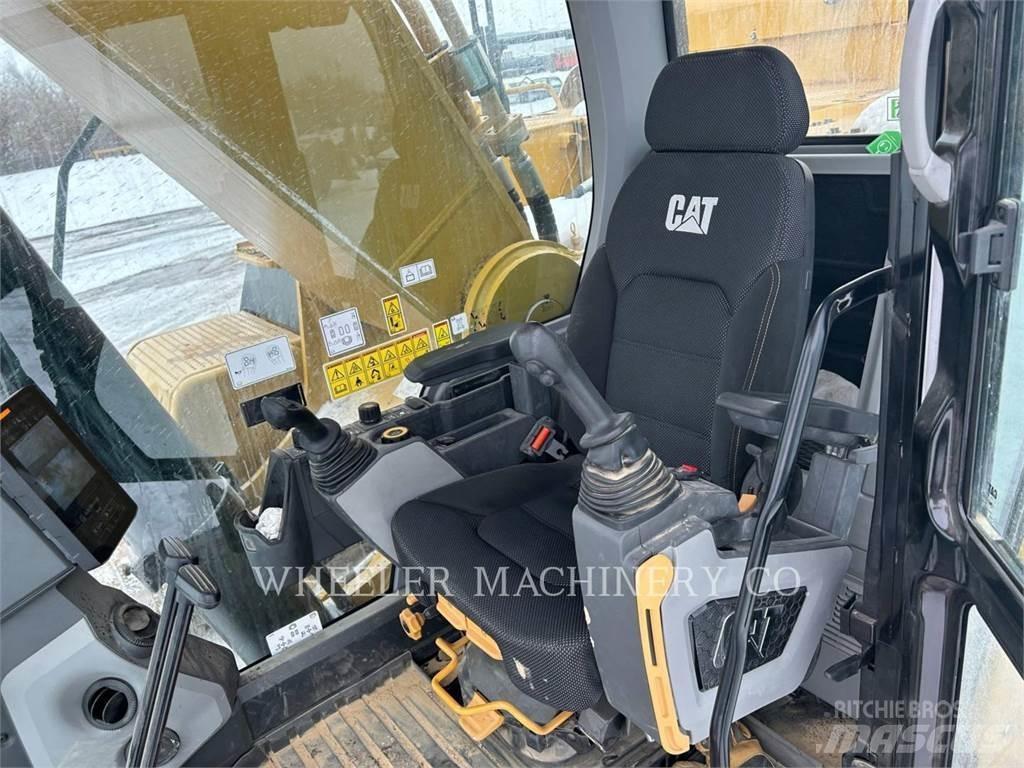 CAT 352 履带挖掘机