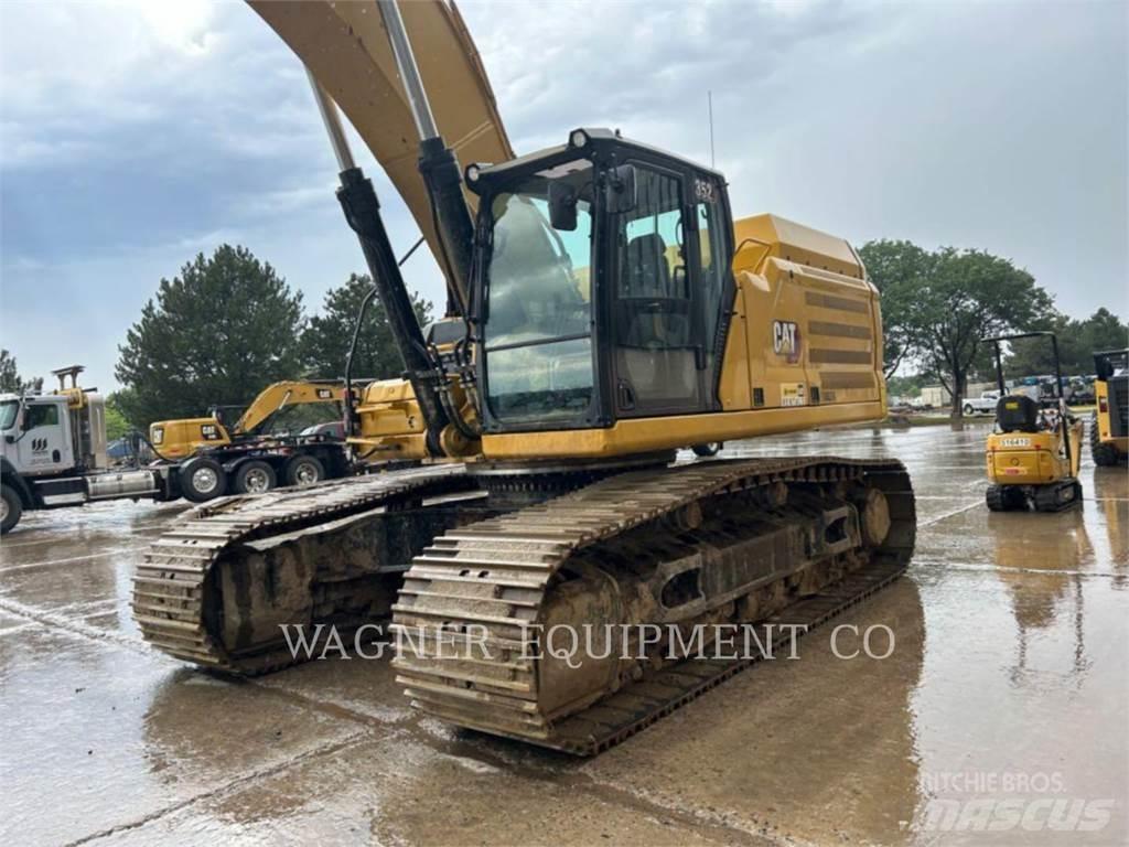CAT 352 履带挖掘机