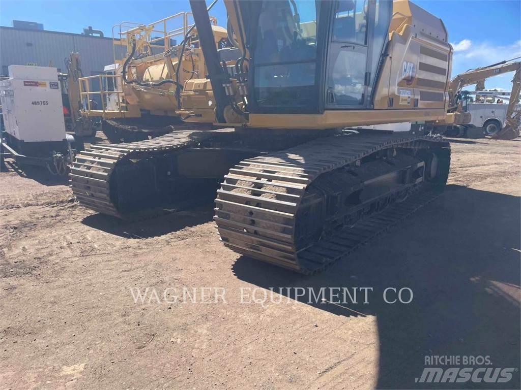 CAT 352 履带挖掘机