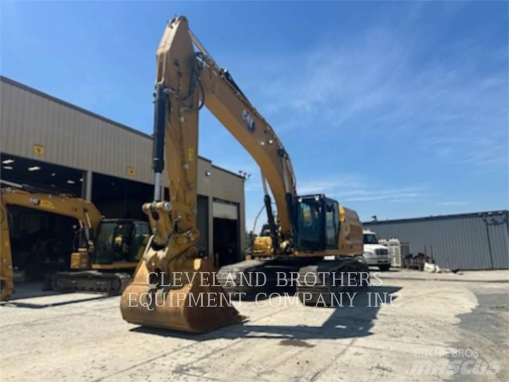 CAT 352 履带挖掘机
