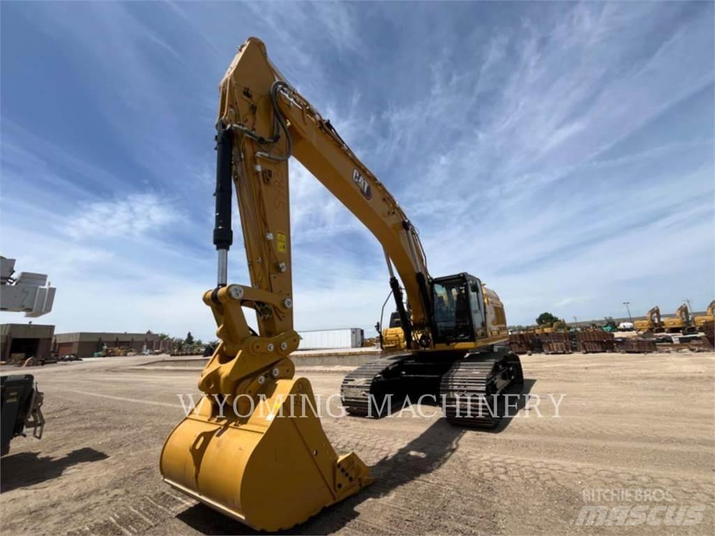 CAT 352 履带挖掘机