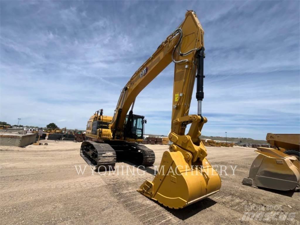 CAT 352 履带挖掘机
