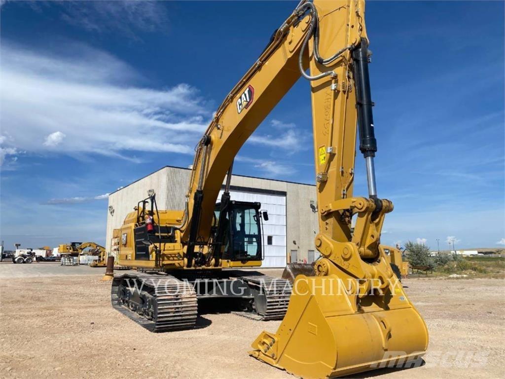 CAT 352 履带挖掘机