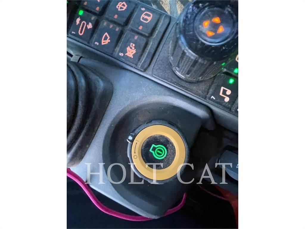 CAT 352-08FG 履带挖掘机