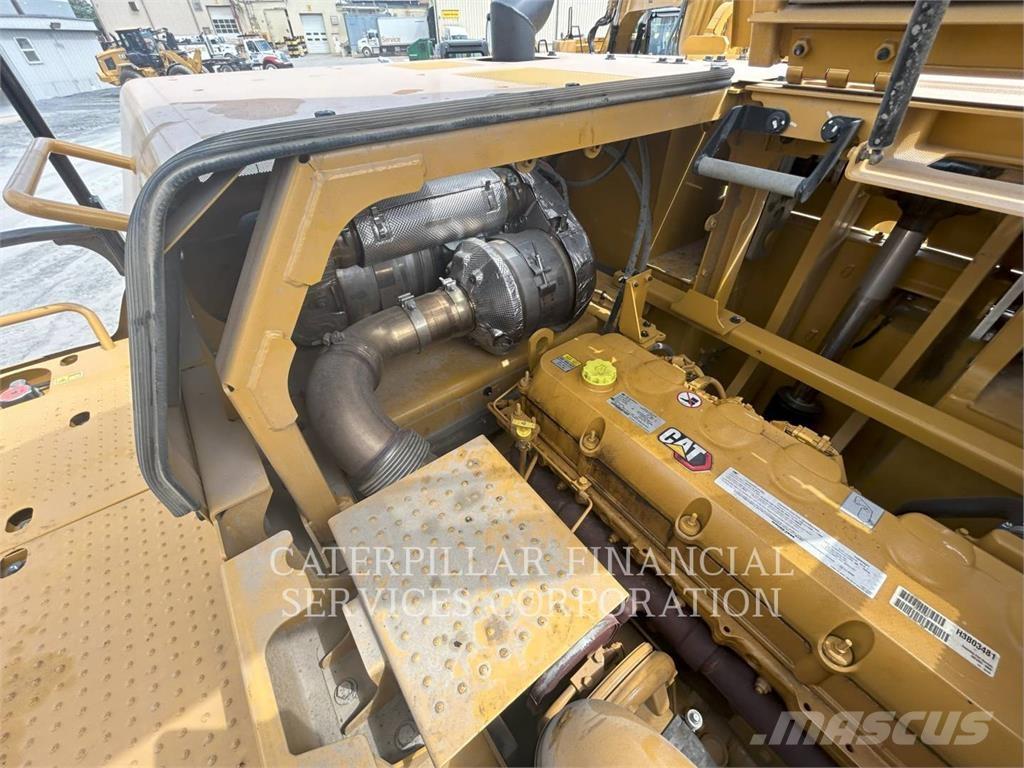 CAT 352-08FG 履带挖掘机