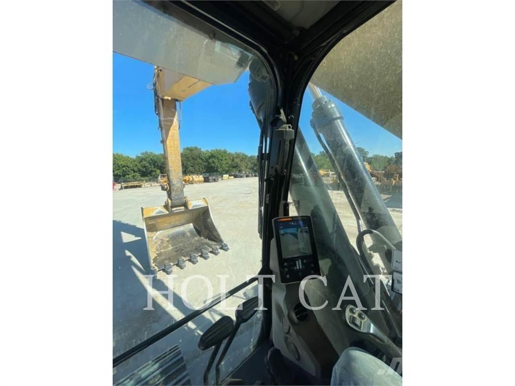 CAT 352 11 履带挖掘机