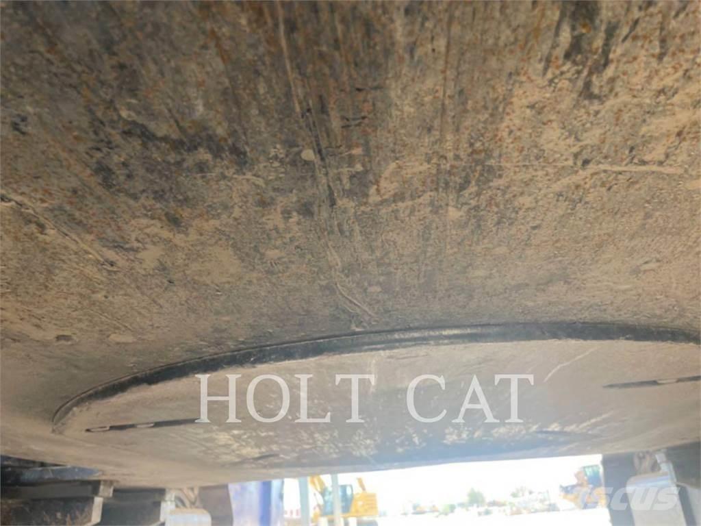 CAT 352 11 TC 履带挖掘机