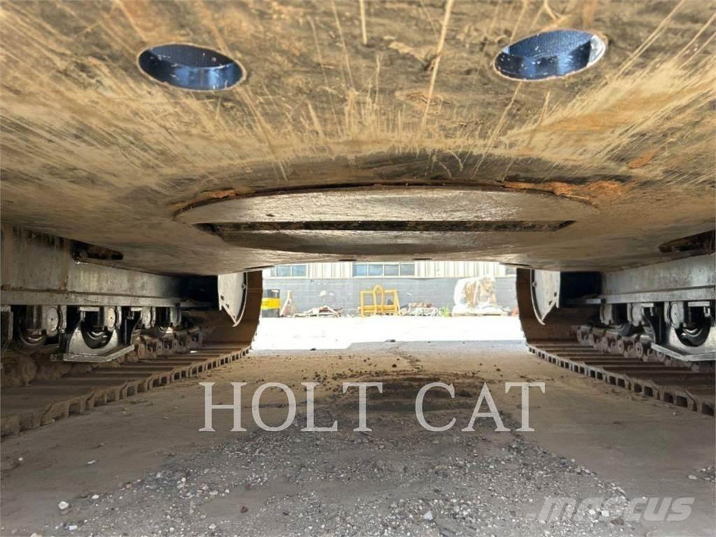 CAT 352 11 TC 履带挖掘机