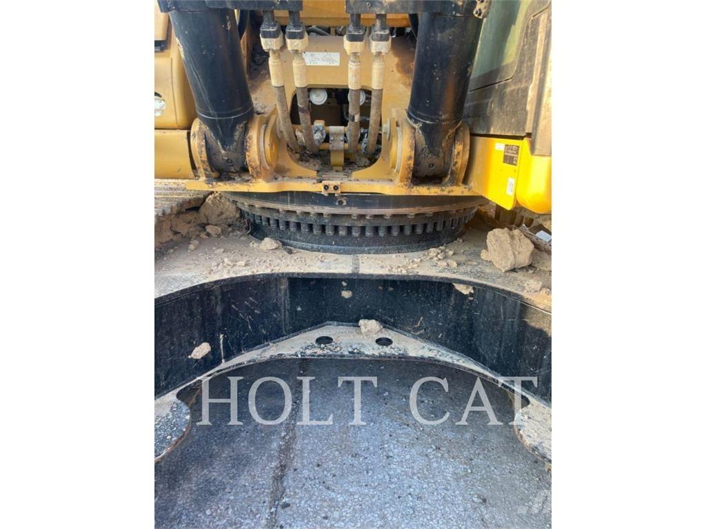 CAT 352 11 TC 履带挖掘机