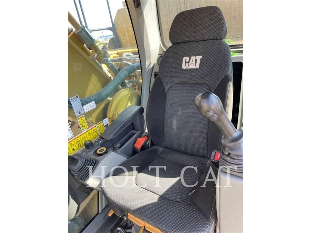 CAT 352 12 TC 履带挖掘机