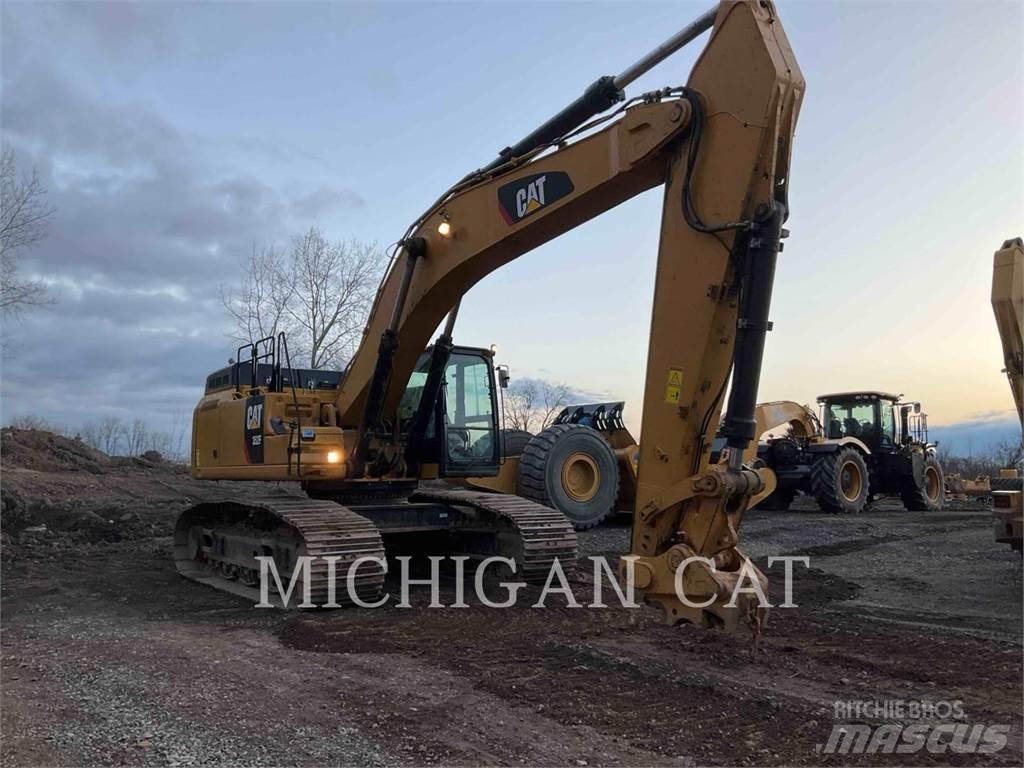 CAT 352FVG 履带挖掘机
