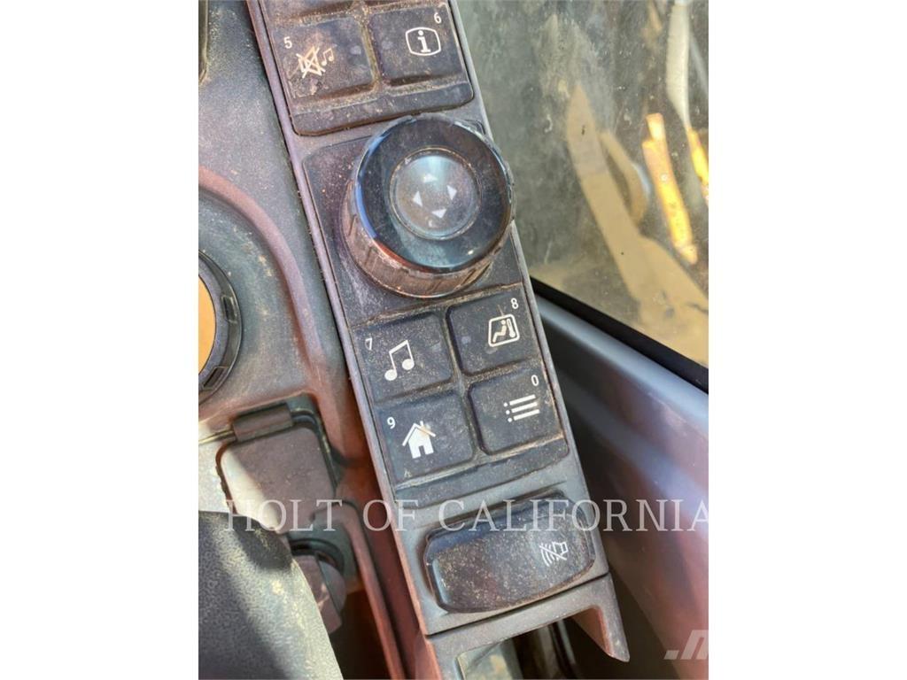 CAT 352VG 3W 履带挖掘机