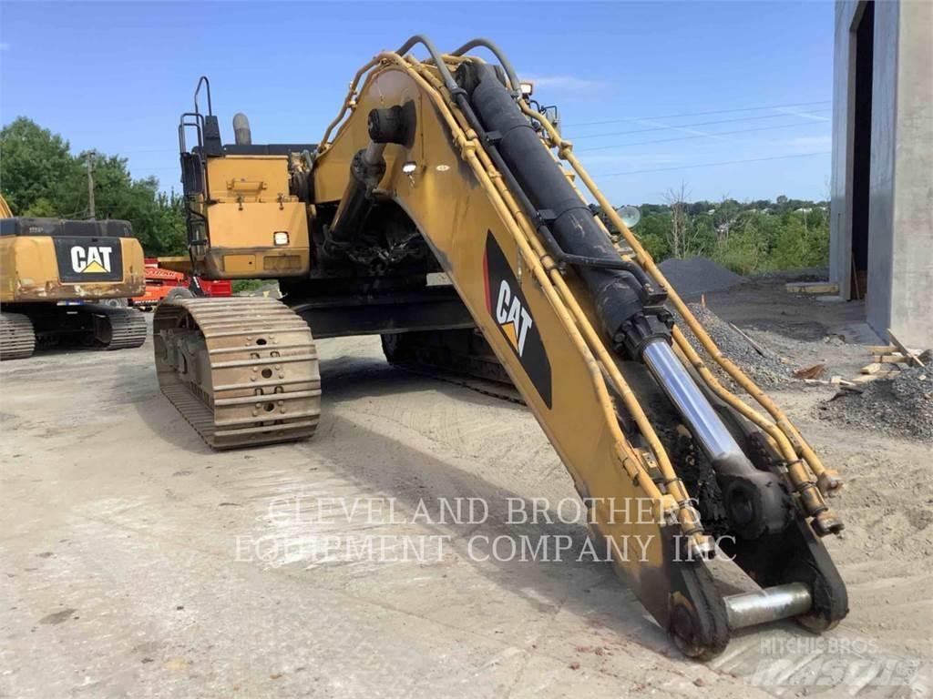 CAT 374DL 履带挖掘机