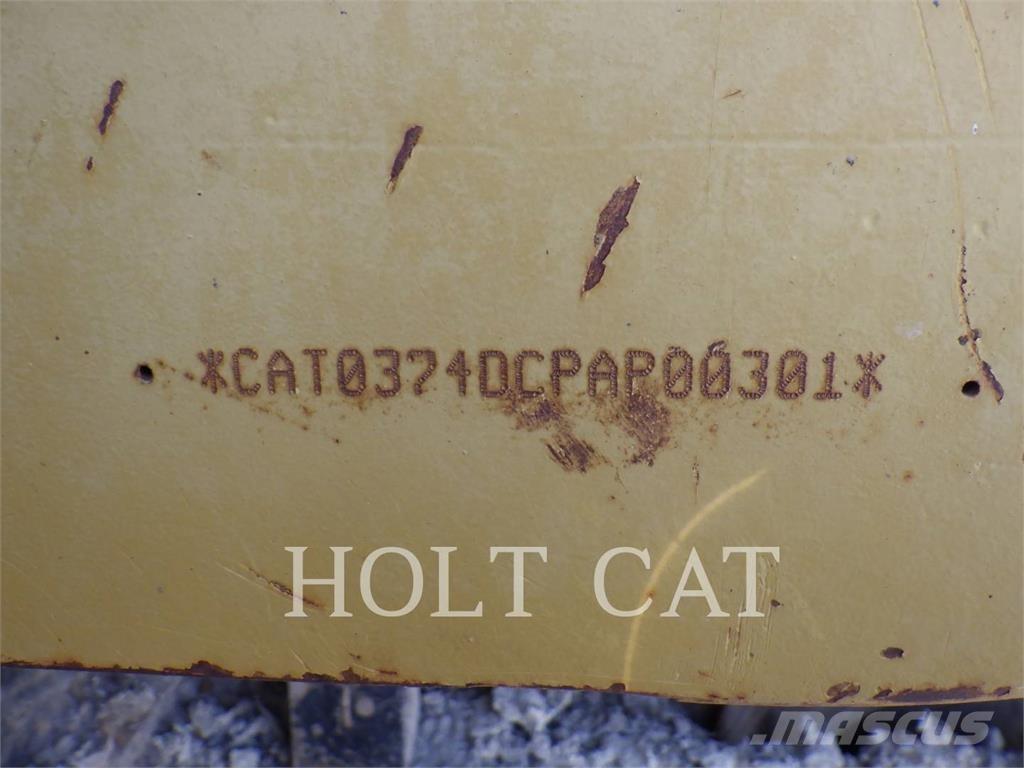 CAT 374DL 履带挖掘机