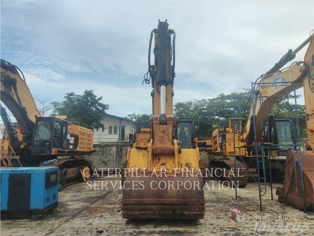 CAT 374F 履带挖掘机