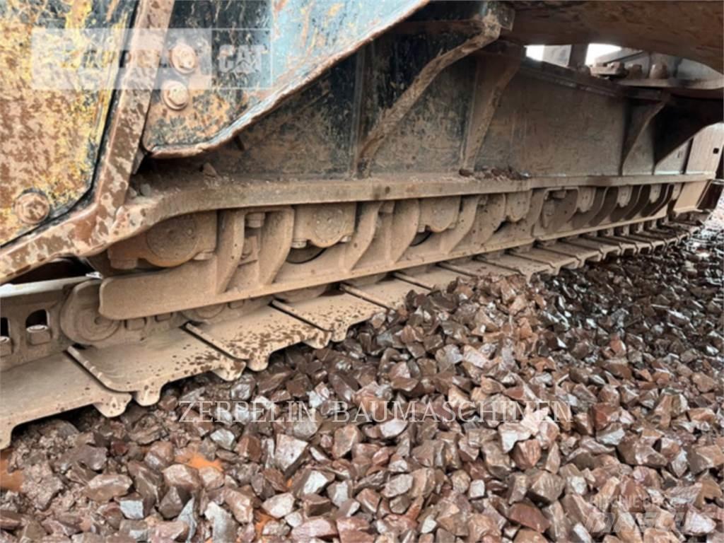 CAT 374FL 履带挖掘机