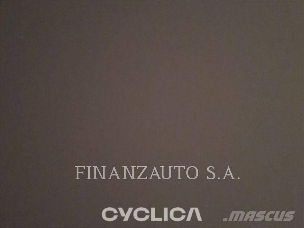 CAT 390DL 履带挖掘机