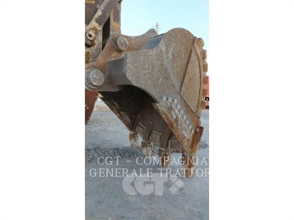 CAT 390F 履带挖掘机