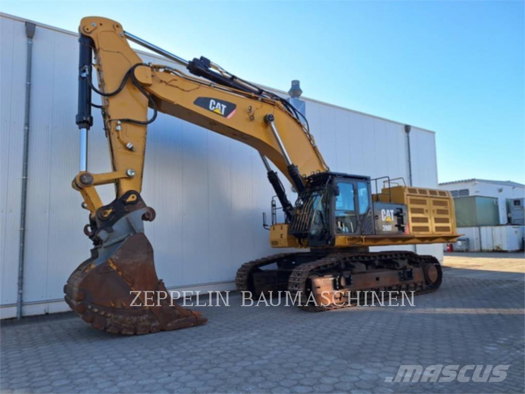 CAT 390FL 履带挖掘机