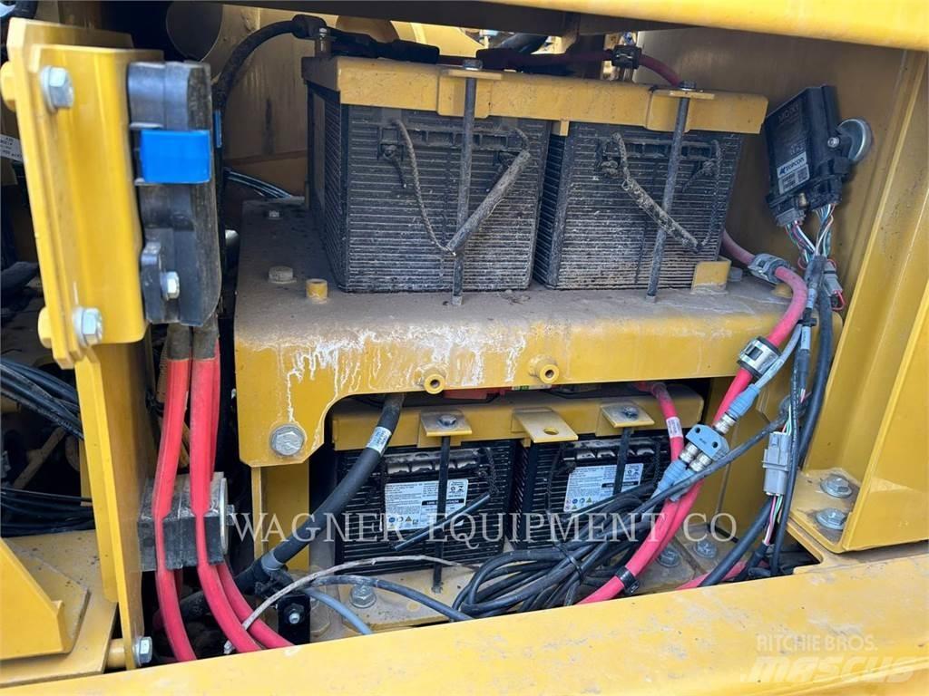CAT 395 履带挖掘机