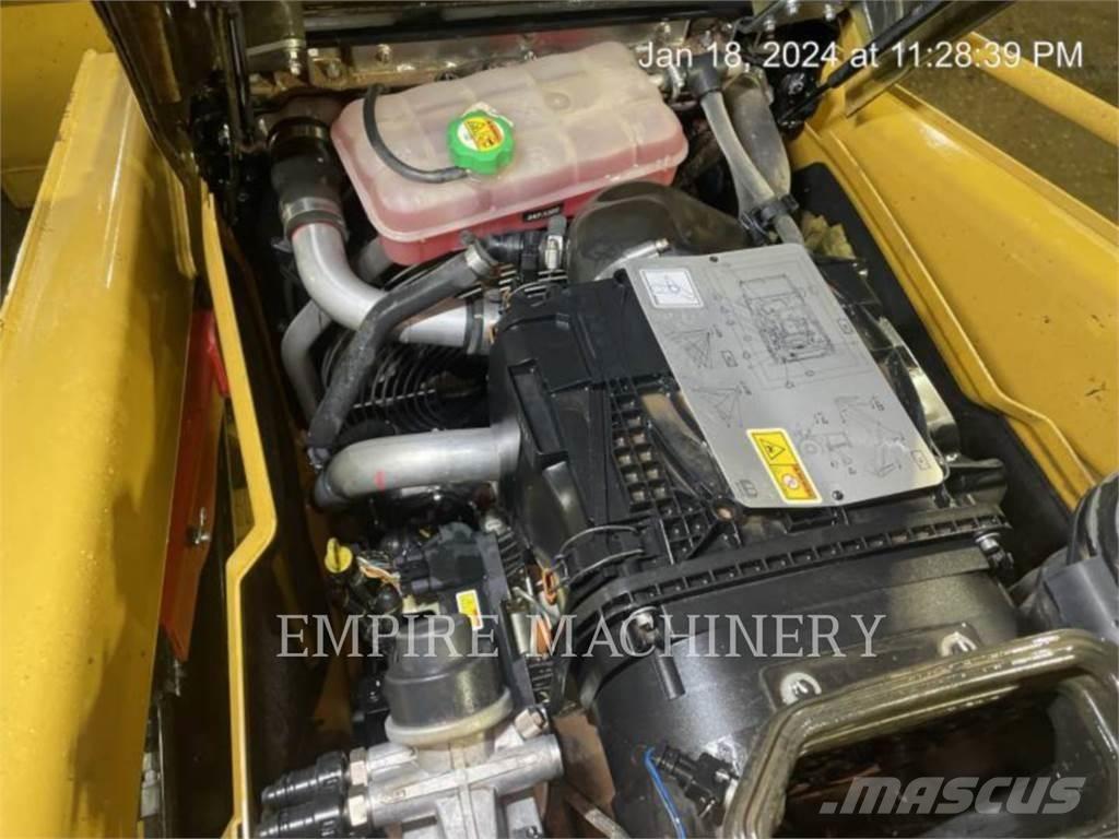 CAT 415F2 IL 轮式装载机