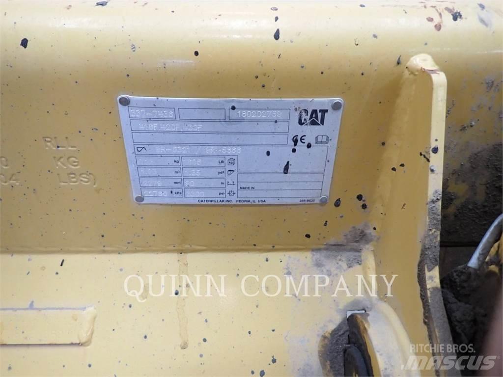 CAT 415F2 IL 反铲装载机