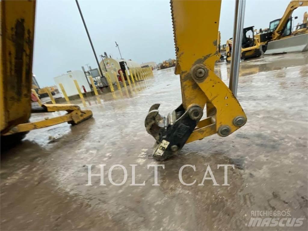 CAT 416 4SX 反铲装载机