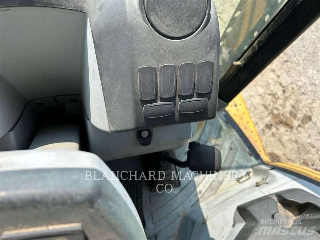 CAT 416FST 反铲装载机