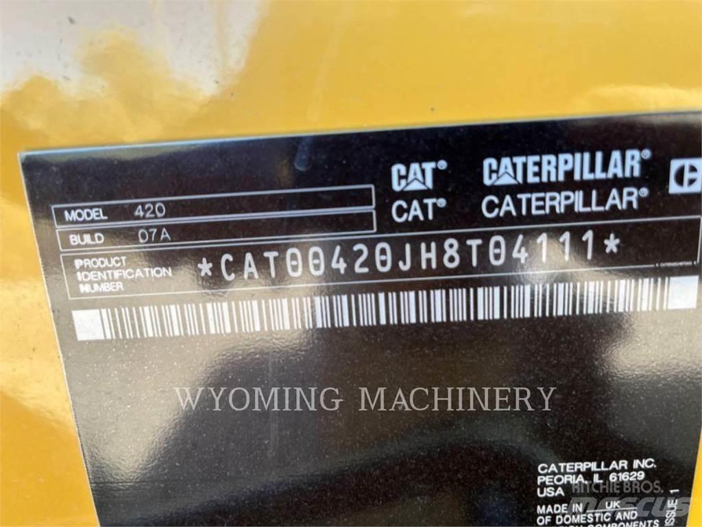 CAT 420 反铲装载机