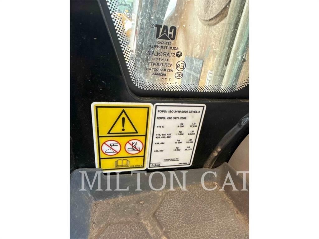 CAT 420 反铲装载机