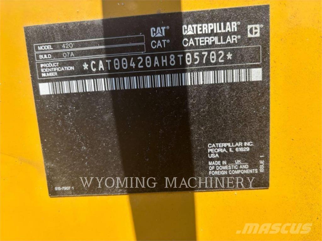 CAT 420 反铲装载机