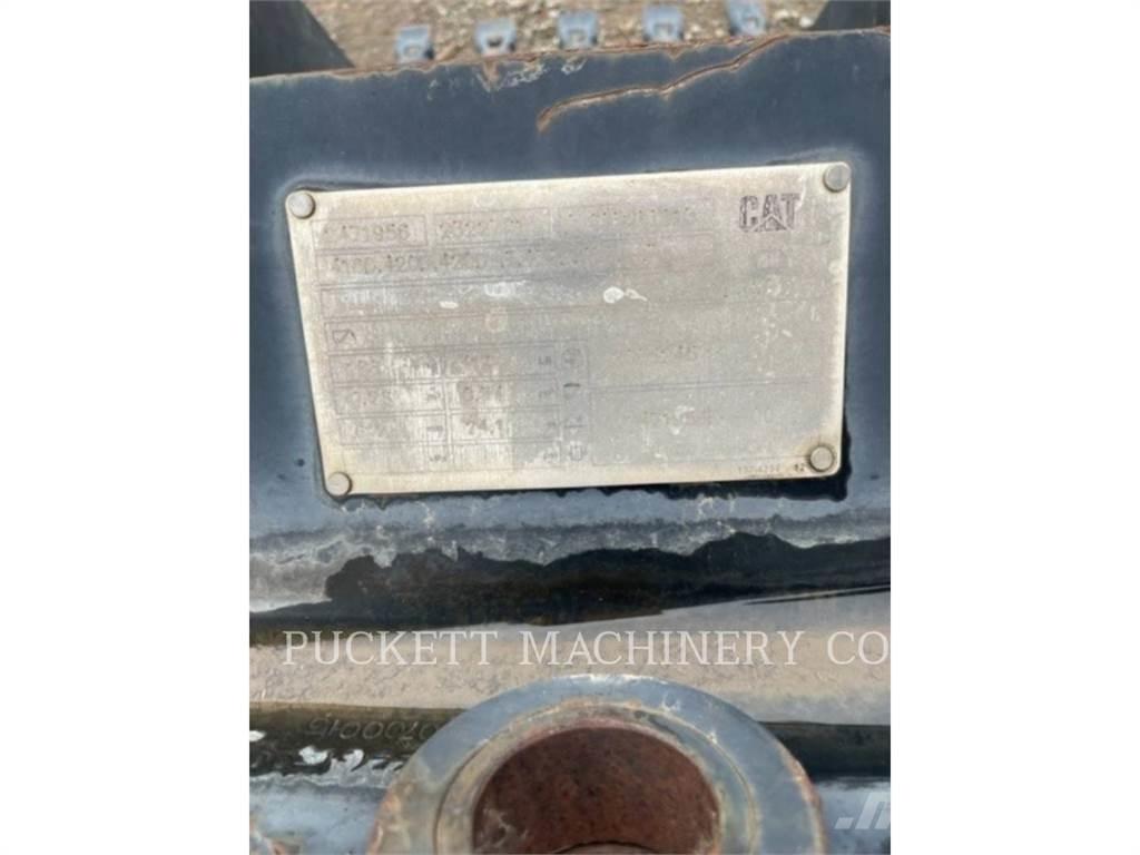 CAT 420 24 HC BUCKET 挖斗
