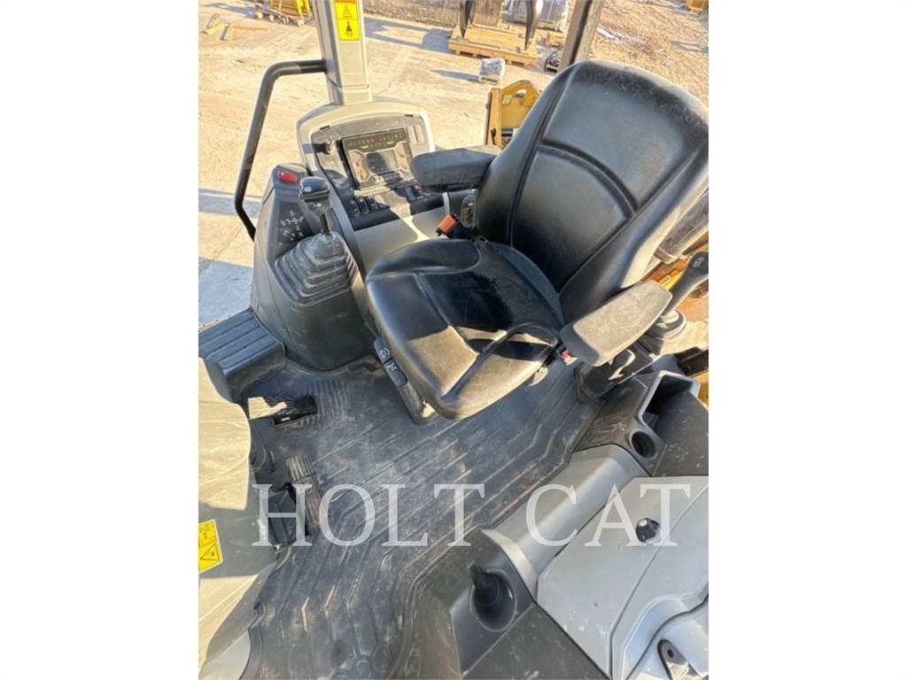 CAT 420 4SX 反铲装载机