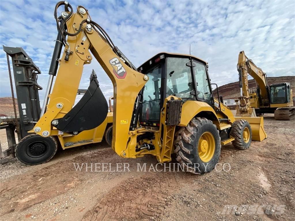 CAT 420 CF 反铲装载机