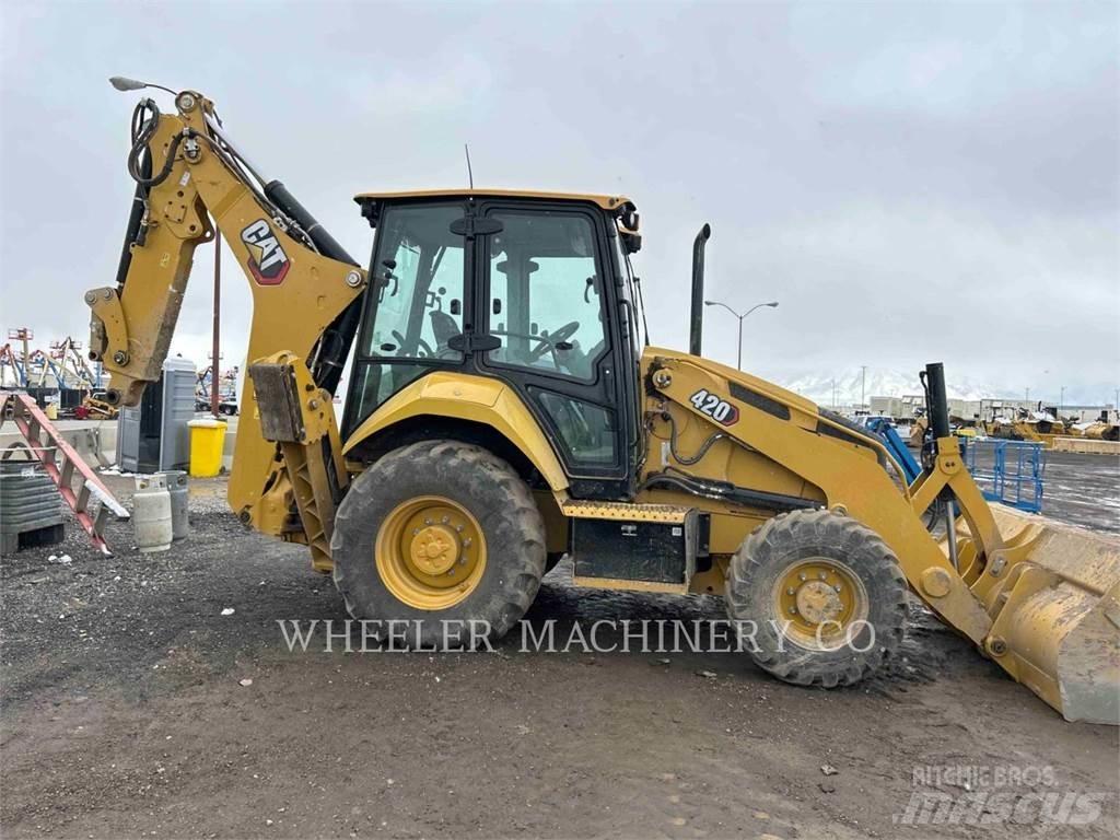 CAT 420 CF 反铲装载机