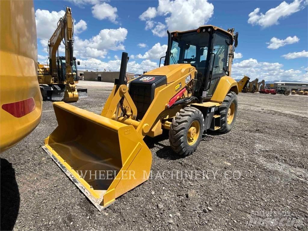 CAT 420 CF 反铲装载机