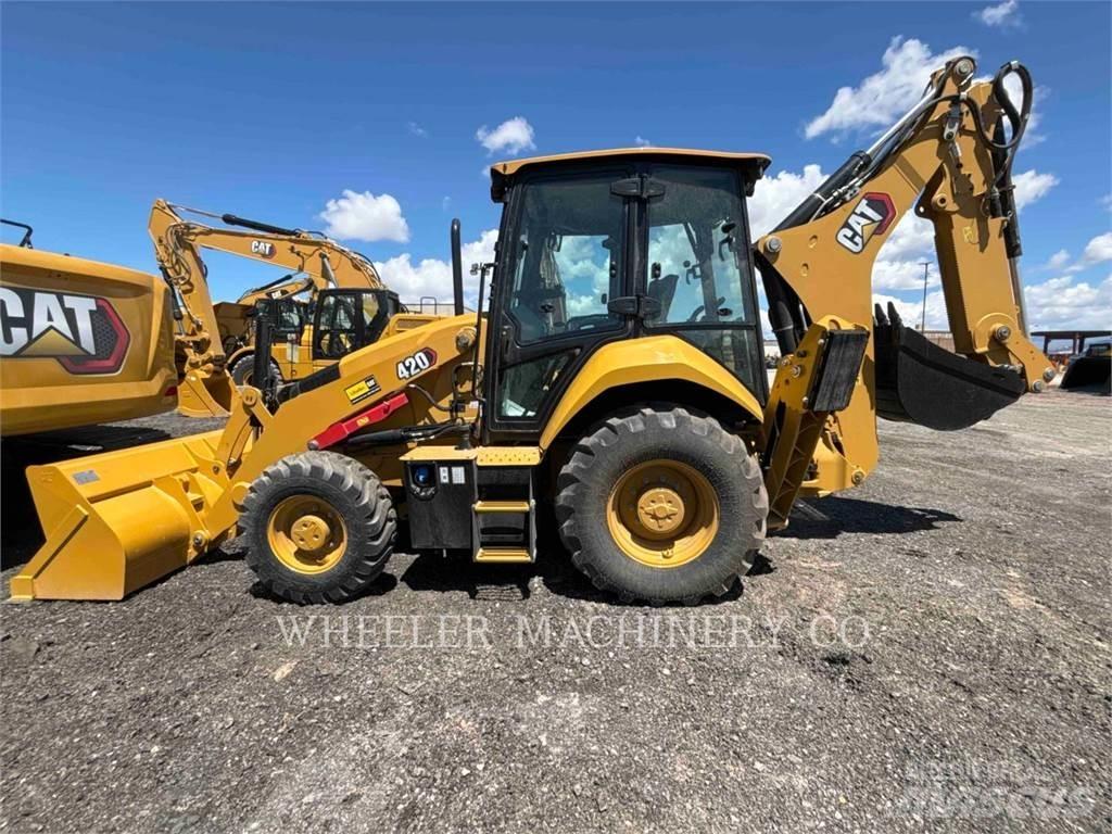 CAT 420 CF 反铲装载机