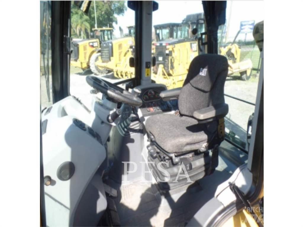 CAT 420 F 2 反铲装载机