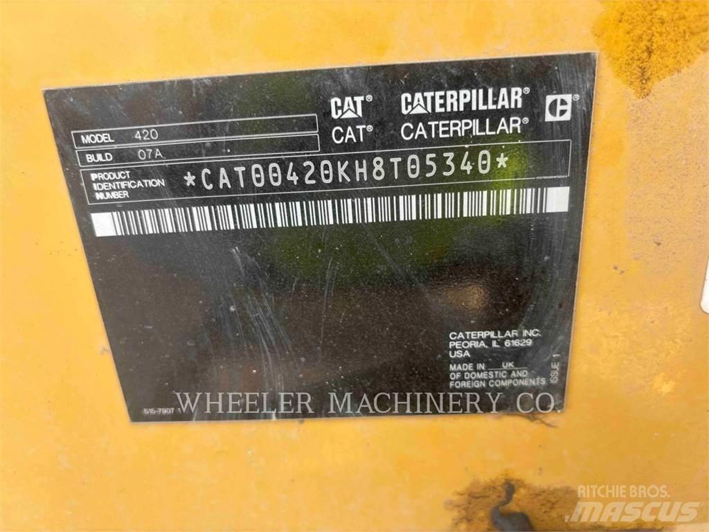 CAT 420 IT CF 反铲装载机