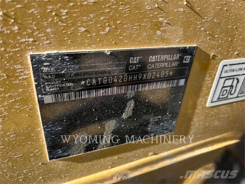 CAT 420 XE 反铲装载机