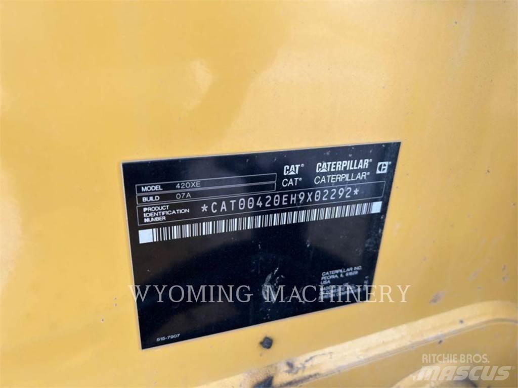 CAT 420 XE 反铲装载机