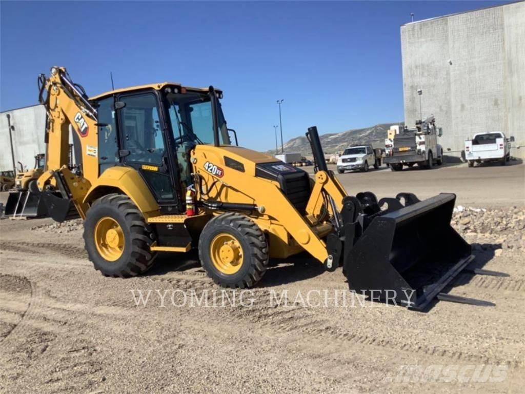 CAT 420 XE 反铲装载机