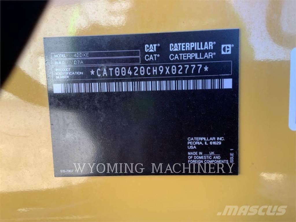 CAT 420 XE 反铲装载机