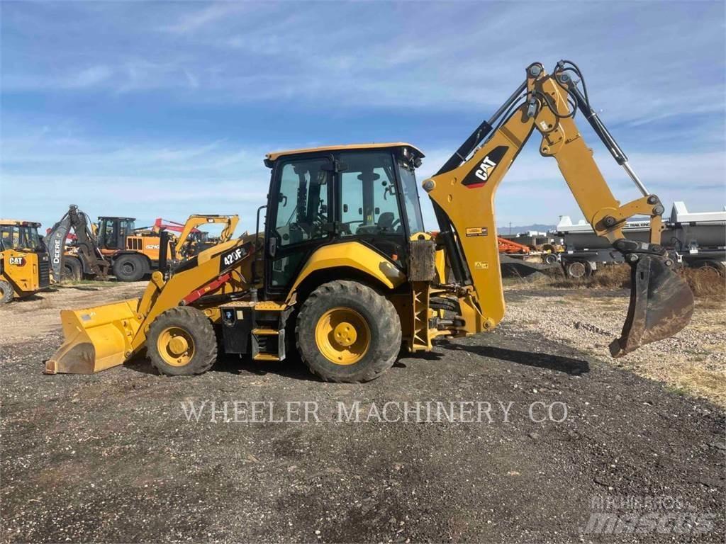 CAT 420F2 反铲装载机