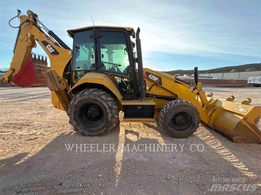 CAT 420F2 反铲装载机