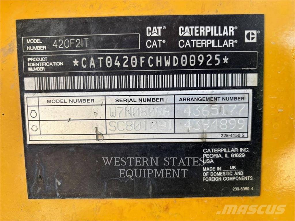 CAT 420F2 反铲装载机