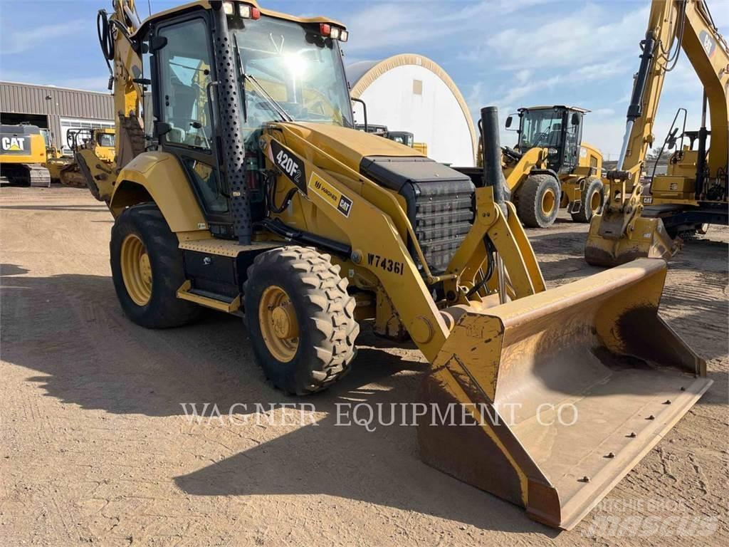 CAT 420F2 4WDE 反铲装载机