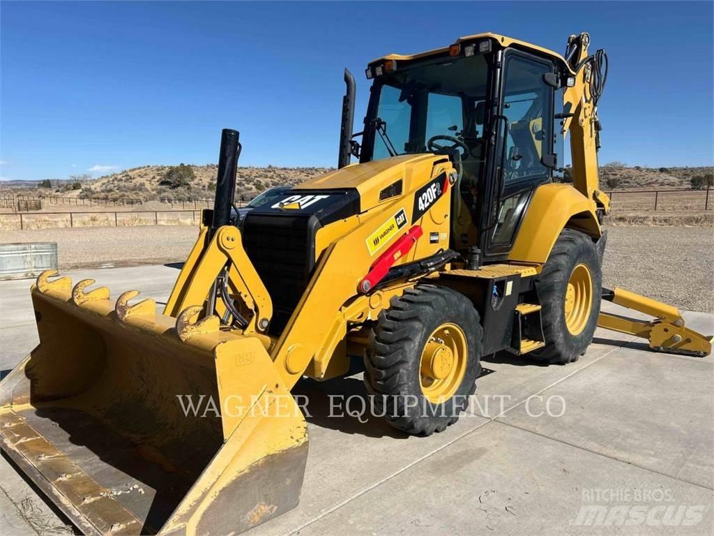 CAT 420F2 4WDE 反铲装载机