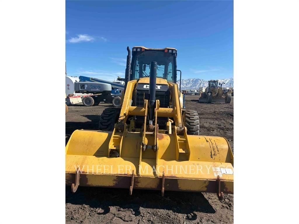 CAT 420F2 E 反铲装载机