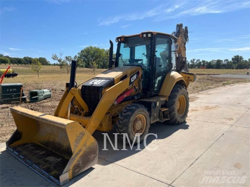 CAT 420F2 ST 反铲装载机